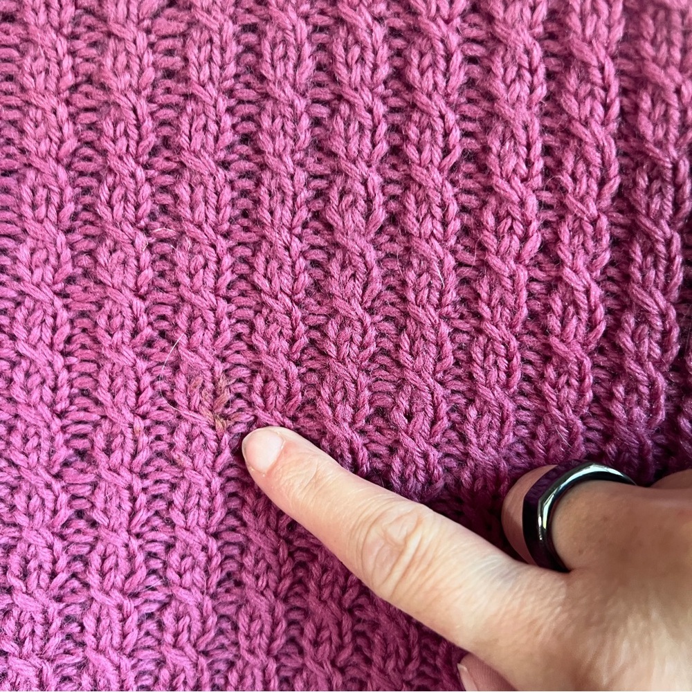 Cropped Knit Tank - Picture 6 of 6